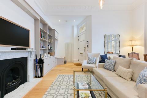 2 bedroom flat to rent, Manson Place, SW7