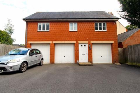 2 bedroom coach house for sale, Viburnum Road, Almondsbury