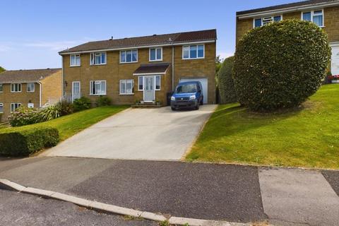 4 bedroom semi-detached house for sale, 15 Bincombe Drive, Crewkerne