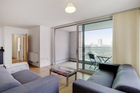 3 bedroom flat to rent, 41 Devons Road, London E3