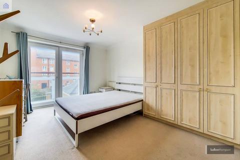 2 bedroom flat to rent, Woodland Crescent, Canada Water, London, SE16