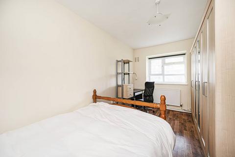 1 bedroom flat to rent, Nevitt House, Old Street, London, N1