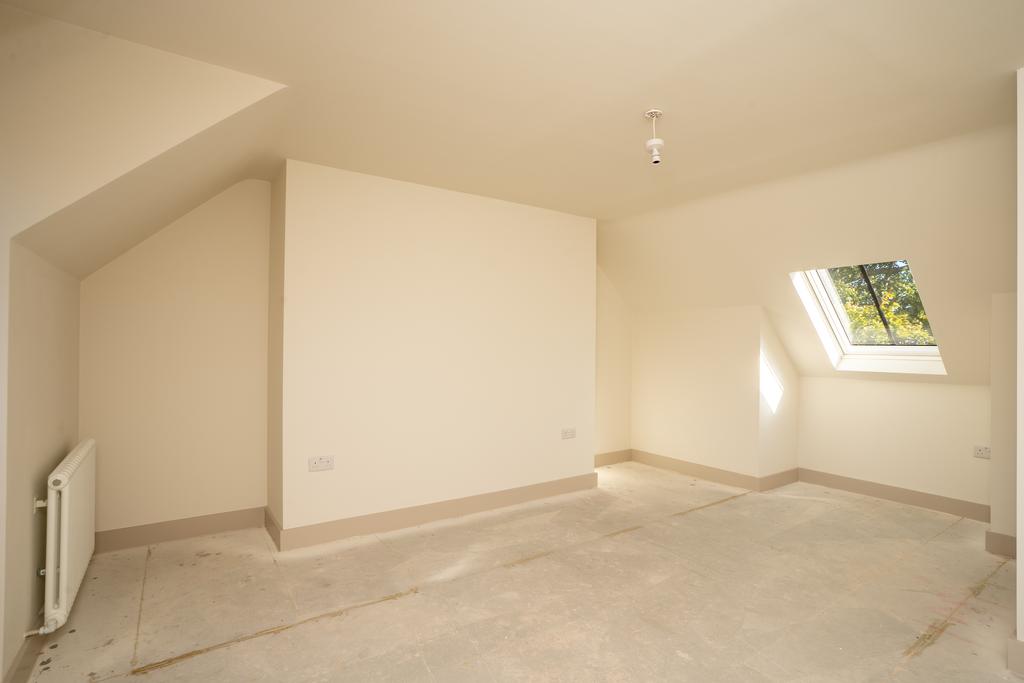 Plot2finghall28