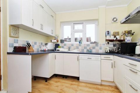 3 bedroom semi-detached house for sale, Lanchester Close, Bedford MK41