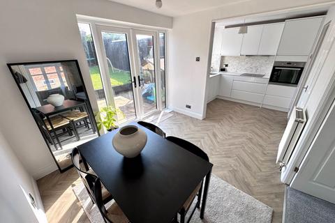 3 bedroom end of terrace house for sale, Heronswood, Stafford ST17