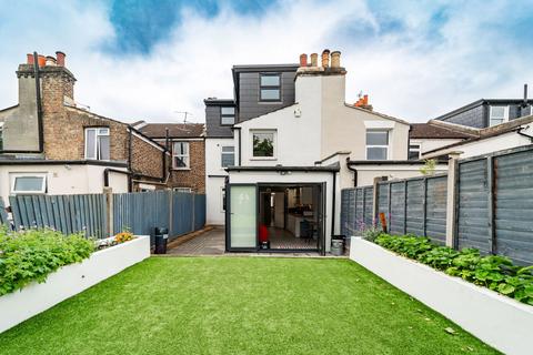 4 bedroom terraced house for sale, Streatham Common SW16