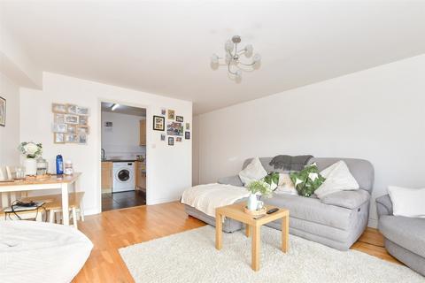 2 bedroom apartment for sale, St. Peter Street, Maidstone, Kent