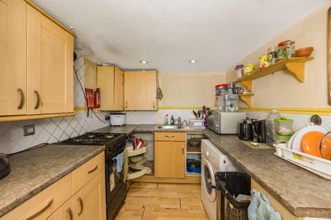 3 bedroom end of terrace house for sale, Idmiston Road, London,  E15