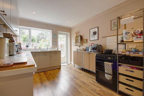 25 Upper Paddock Road, Watford, WD19 4DY