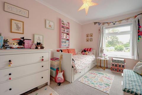 25 Upper Paddock Road, Watford, WD19 4DY