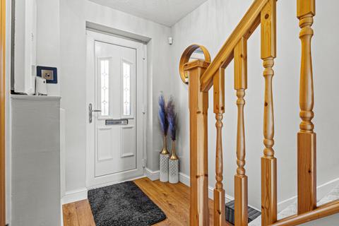 2 Bidston View, Prenton, CH43 7YN