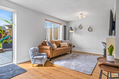 2 Bidston View, Prenton, CH43 7YN
