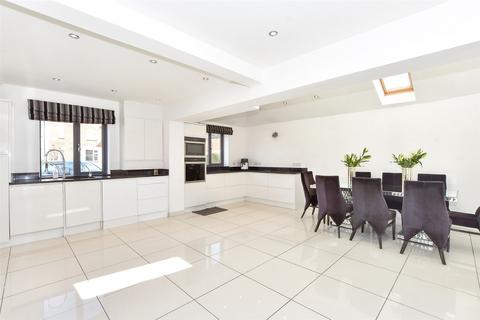 4 bedroom semi-detached house for sale, Military Road, Portsmouth, Hampshire