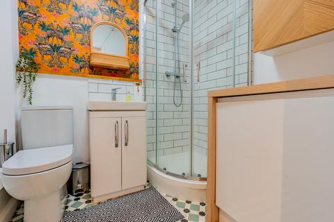 11 Oakfield Place, Bristol, BS8 2BJ