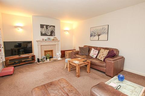 2 bedroom flat for sale, Freshfields, Newmarket CB8