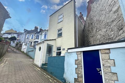 3 bedroom house for sale, Clements Lane, Portland