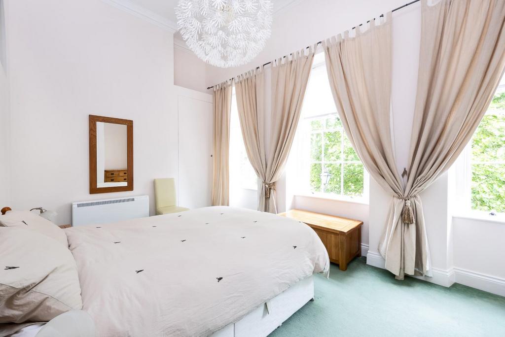 F5, 33 Grosvenor Place, Bath, BA1 6 BA-13.jpg