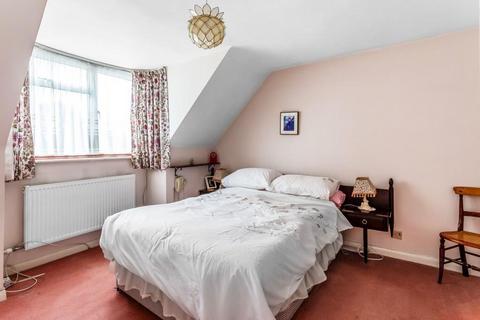 9 Fernlea, Great Bookham, Leatherhead, KT23 3NJ