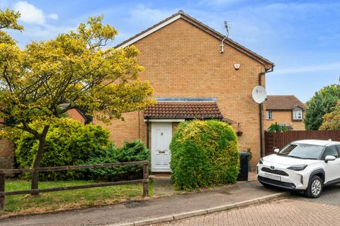 1 bedroom end of terrace house for sale, Gainsborough Drive, Dunstable LU5