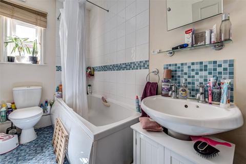 2 bedroom flat for sale, Shakespeare Road, Worthing, West Sussex, BN11