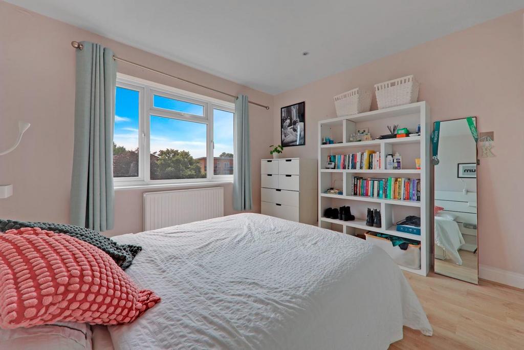 04-b834 JHProp Wpen - 17 Dover House - 10-medium.jpg