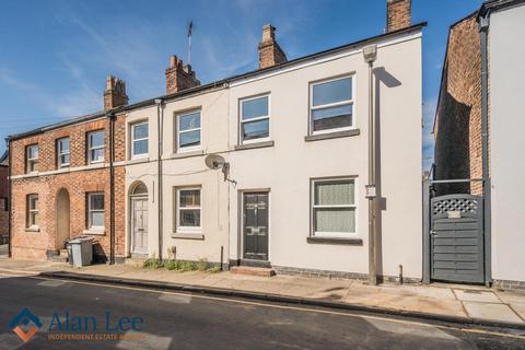 2 bedroom end of terrace house for sale, Roe Street, Macclesfield, SK11 6XD