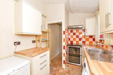 2 bedroom terraced house for sale, East Street, Littlehampton, West Sussex