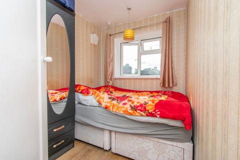 11 Bryngarth Crescent, Leicester, LE5 2AF