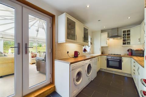 11 Cringle Way, Clitheroe, BB7 2ES