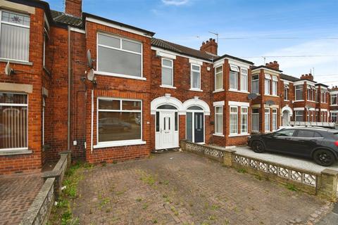 3 bedroom terraced house for sale, Woldcarr Road, Hull