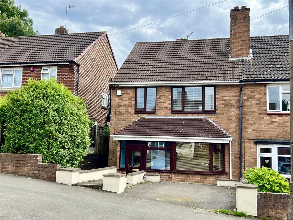 Knowle Road, Rowley Regis 3 bed semidetached house for sale £220,000
