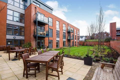 1 bedroom apartment for sale, Scott Place, Cross keys, Lichfield, Staffordshire, WS13 6EX