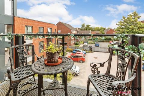 1 bedroom apartment for sale, Scott Place, Cross keys, Lichfield, Staffordshire, WS13 6EX