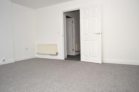 4 bedroom townhouse to rent, Alder Grove, Preston