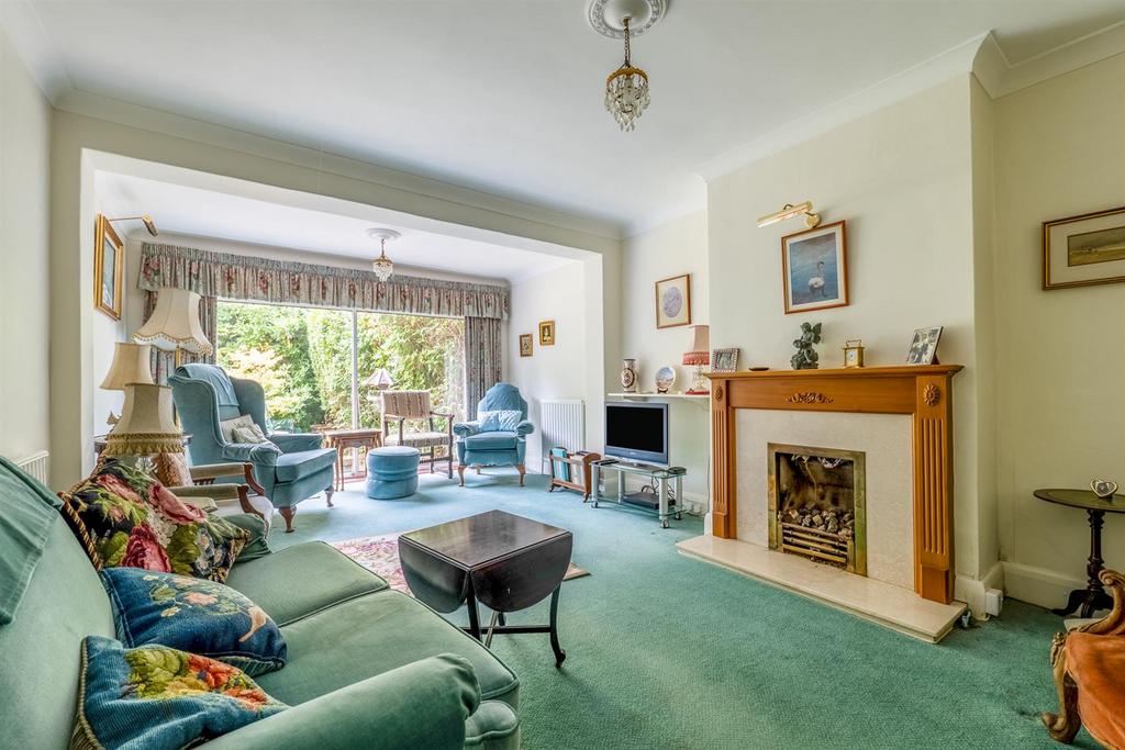 Eton Road, StratfordUponAvon 3 bed detached house for sale £525,000