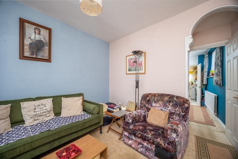 2 bedroom end of terrace house for sale, Wykeham Road, Reading RG6