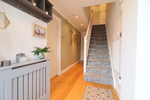 9 Oundle Close, Ashby-de-la-zouch, LE65 2SF