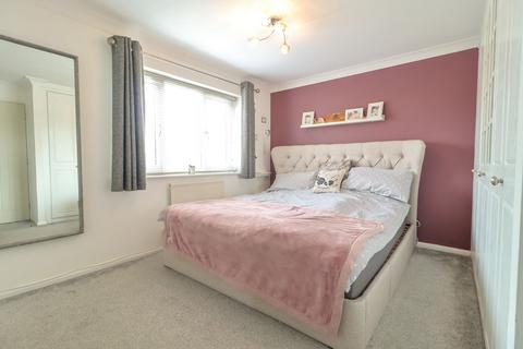 9 Oundle Close, Ashby-de-la-zouch, LE65 2SF