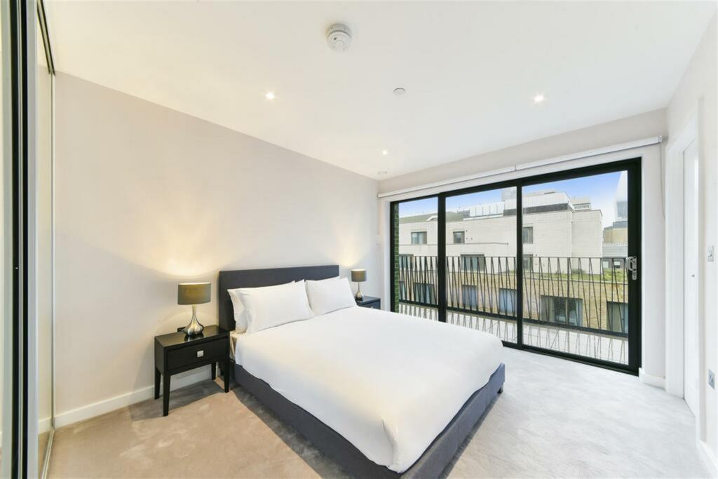 Main bedroom