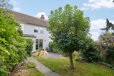 3 bedroom terraced house for sale, Martham Road, Hemsby