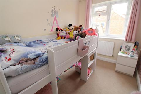 43 Buttermere Way, Littlehampton, BN17 6SX