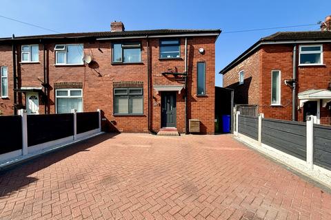 3 bedroom semi-detached house for sale, Moorfield Avenue, Denton, Manchester