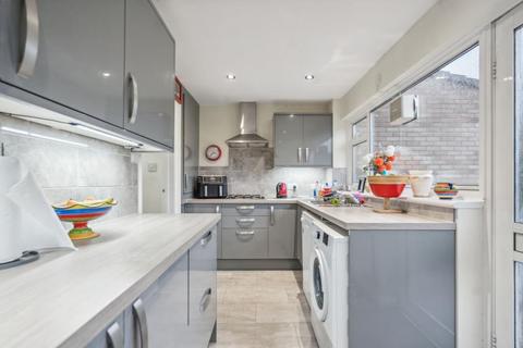 14 Ash Close, Slough, SL3 8EG