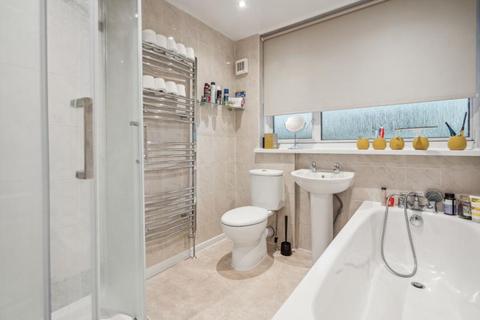 14 Ash Close, Slough, SL3 8EG