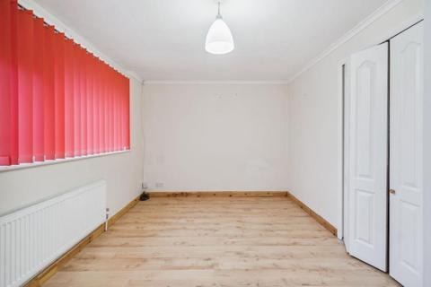 14 Ash Close, Slough, SL3 8EG