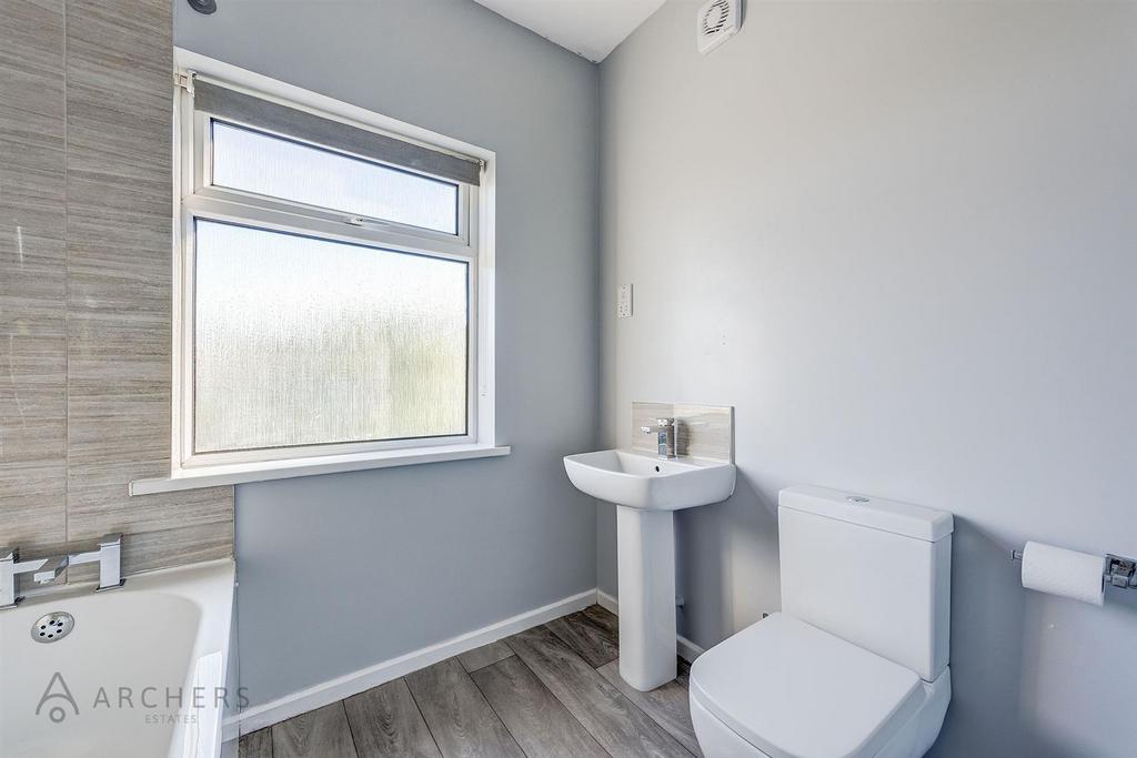 73 Sandygate Road New(Interior)(16of19).jpg