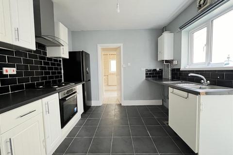 9 Bronallt Terrace, Aberdare, CF44 6BW