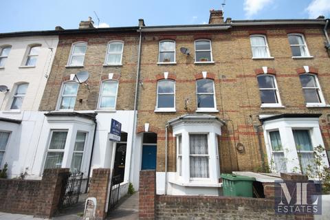 1 bedroom flat for sale, Loveridge Road, London NW6