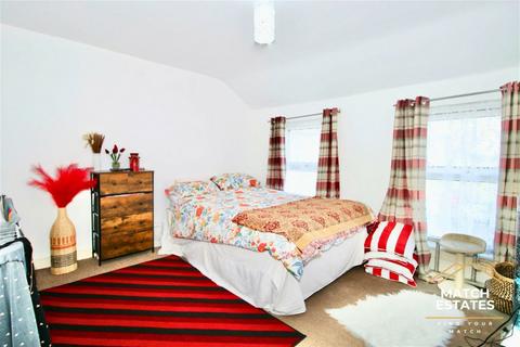 2 bedroom maisonette for sale, Dover Road, Folkestone, Kent, CT20 1JZ