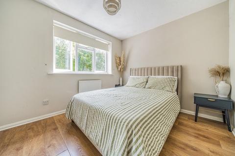 38 Boltons Lane, Binfield, Bracknell, RG42 4UB